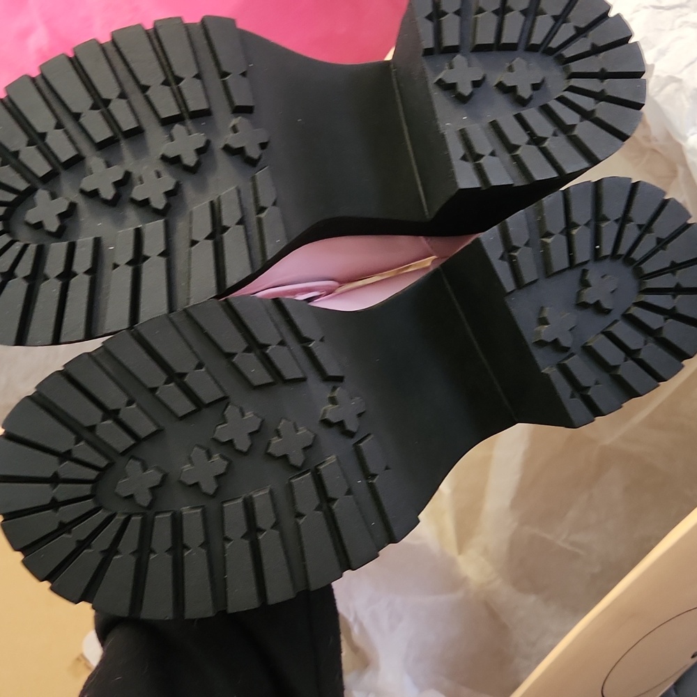 Soda Lug Platform Chunky Pink Loafers Size Size 7 NEW - Picture 14 of 14